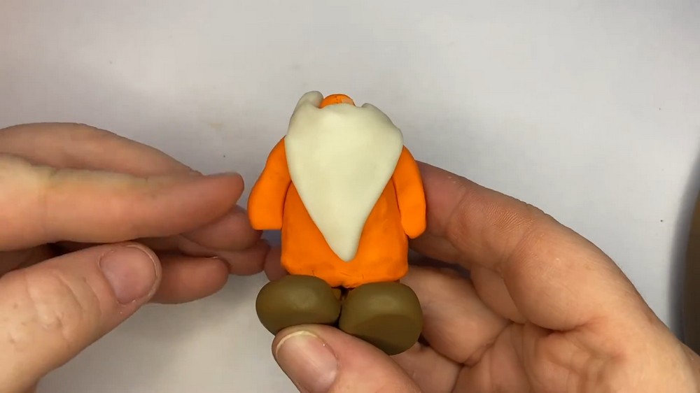 DIY Polymer Clay Christmas Gnome Pattern 4