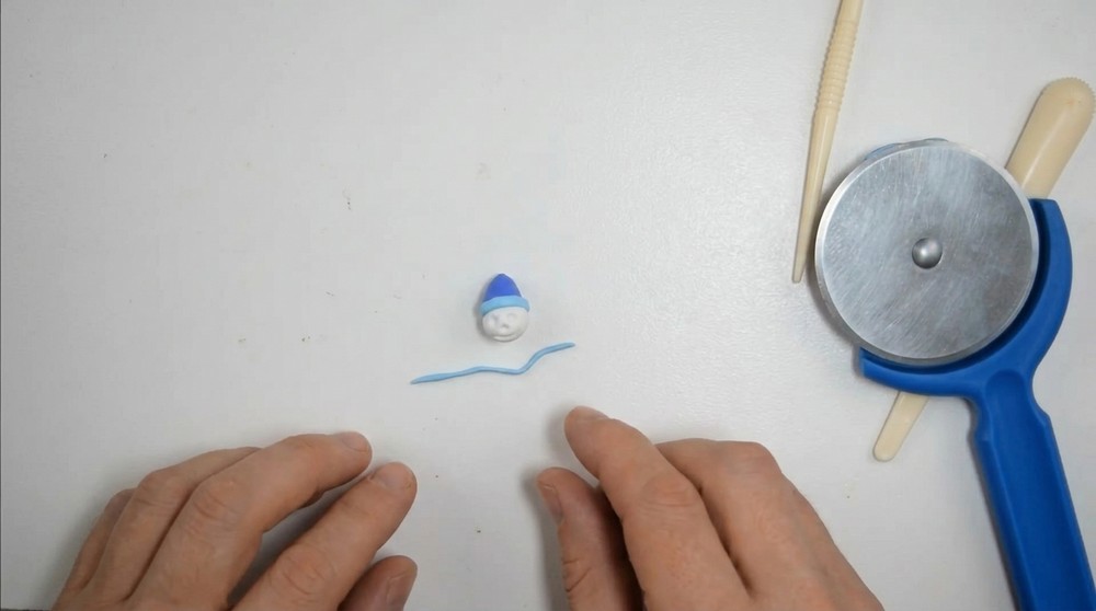 DIY Polymer Clay Snowman Tutorial 2