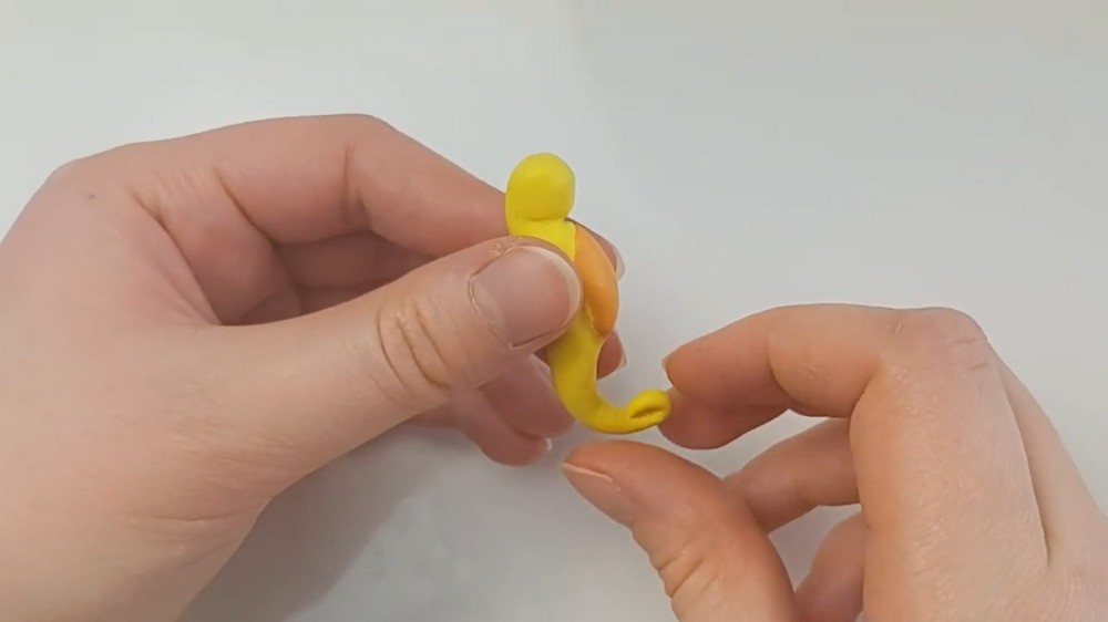 DIY Polymer Clay Mini Seahorse Tutorial 3
