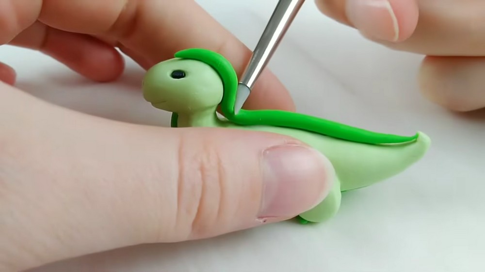 DIY Polymer Clay Mini Dragon Tutorial 4