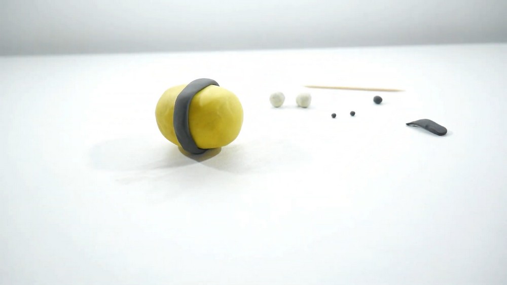 DIY Polymer Clay Bee Tutorial 4