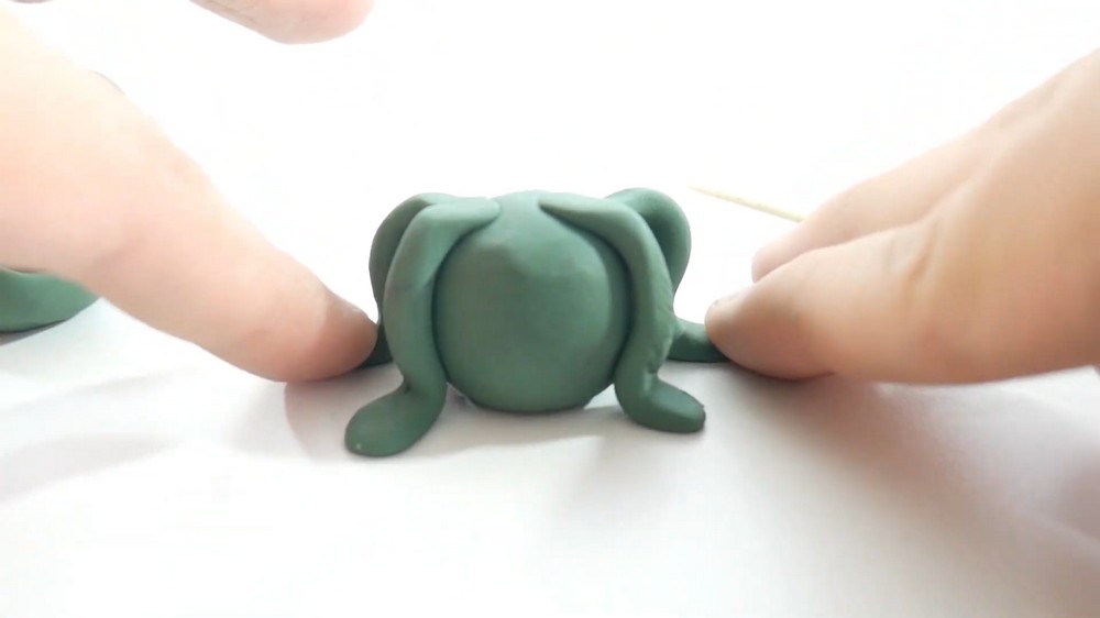 DIY Polymer Clay Frog Tutorial 4