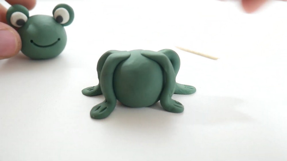 DIY Polymer Clay Frog Tutorial 5