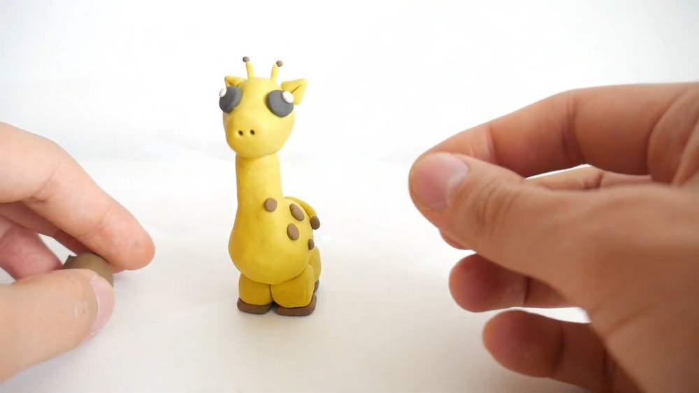 DIY Polymer Clay Giraffe Tutorial 5