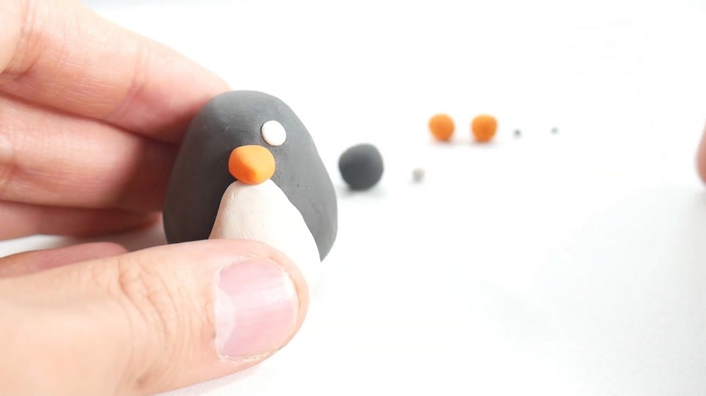 DIY Polymer Clay Penguin Tutorial 4
