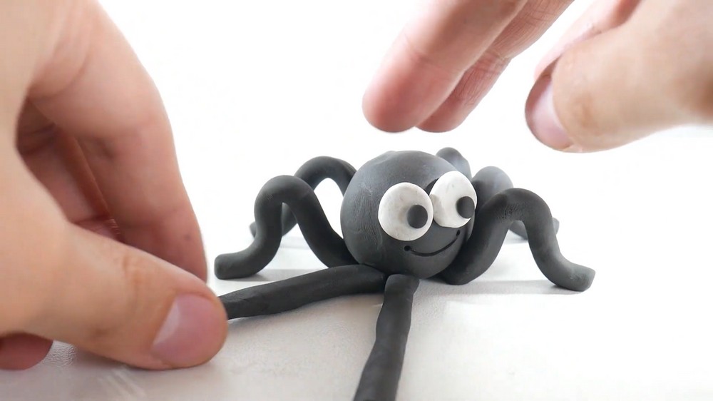 DIY Polymer Clay Spider Tutorial 5