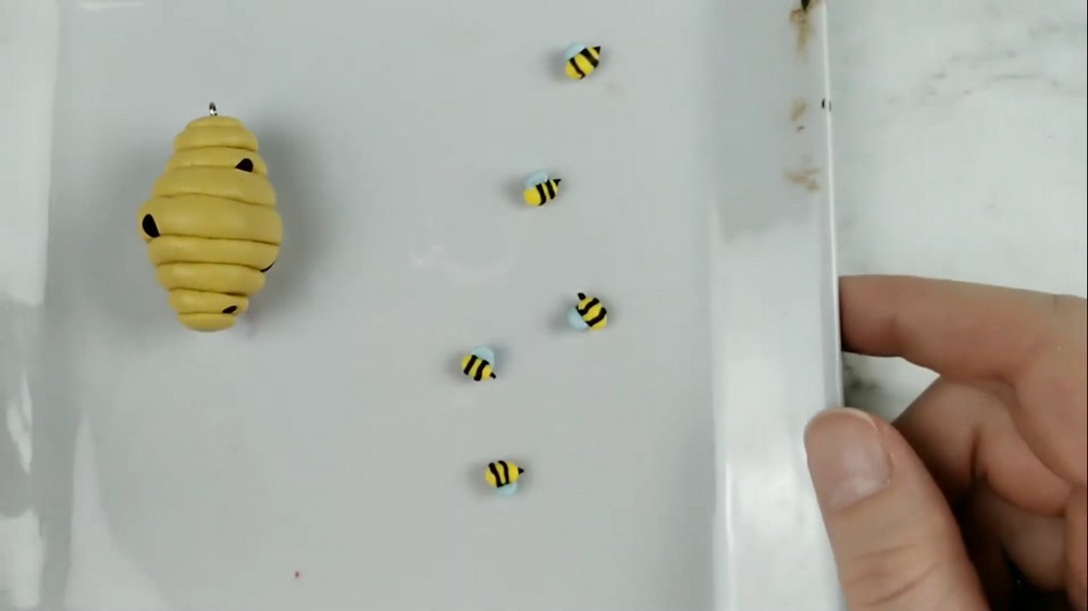 DIY Polymer Clay Beehive With Bees Tutorial 5