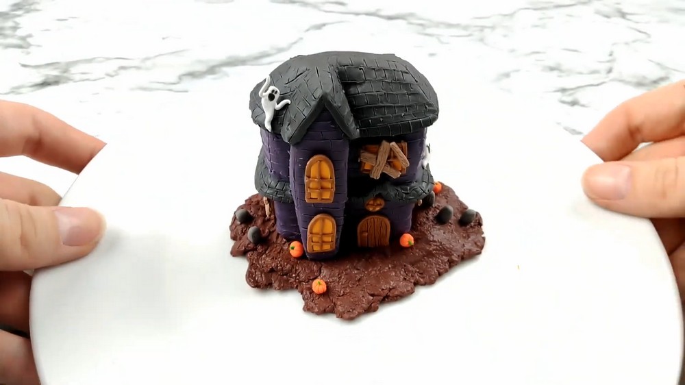 DIY Polymer Clay Haunted House Tutorial 5