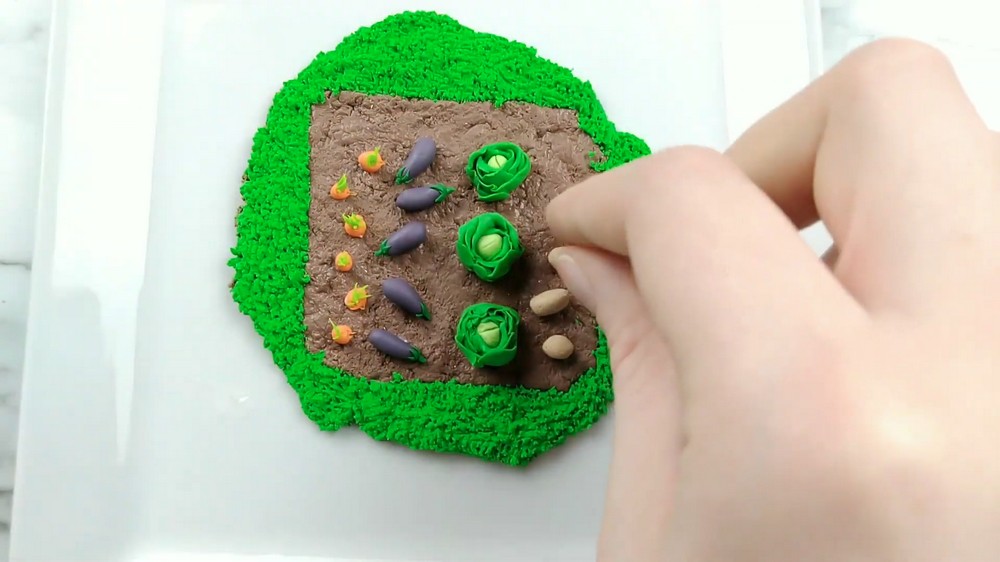 DIY Polymer Clay Vegetable Garden Tutorial 4