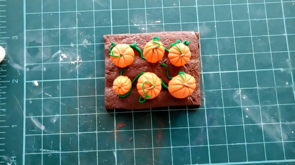DIY Polymer Clay Fall Pumpkin Patch Tutorial 5