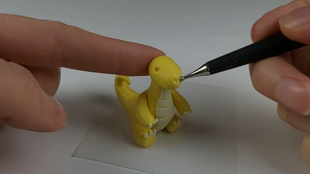 DIY Polymer Clay Mini Dragon Tutorial 3