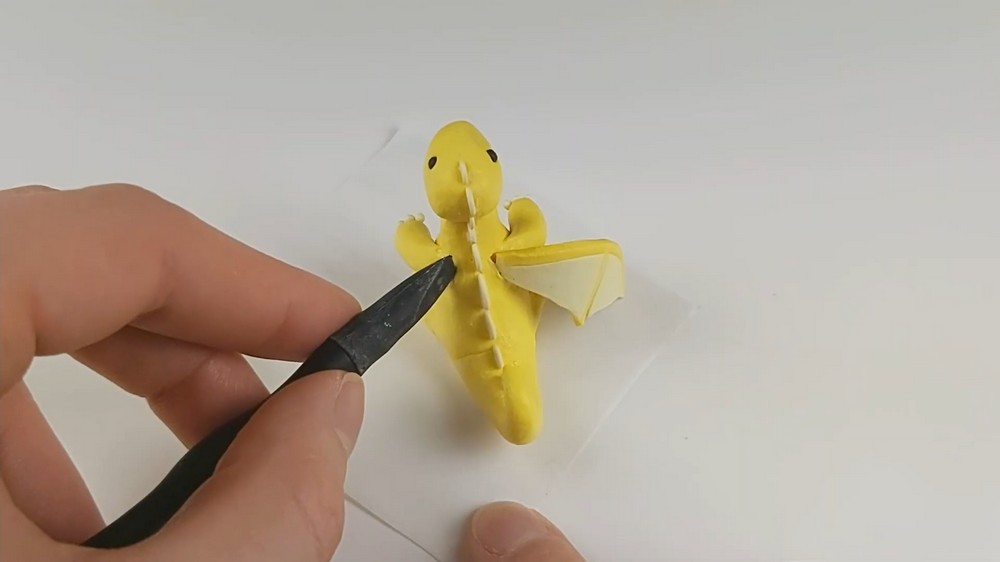 DIY Polymer Clay Mini Dragon Tutorial 5