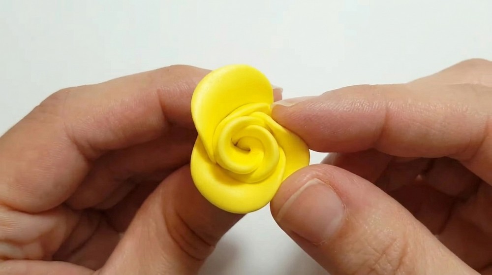 DIY Polymer Clay Rose Pattern 5